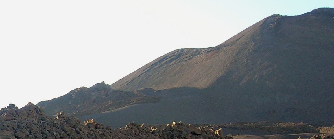 2002. Fisuras en el monte Frumento Supino