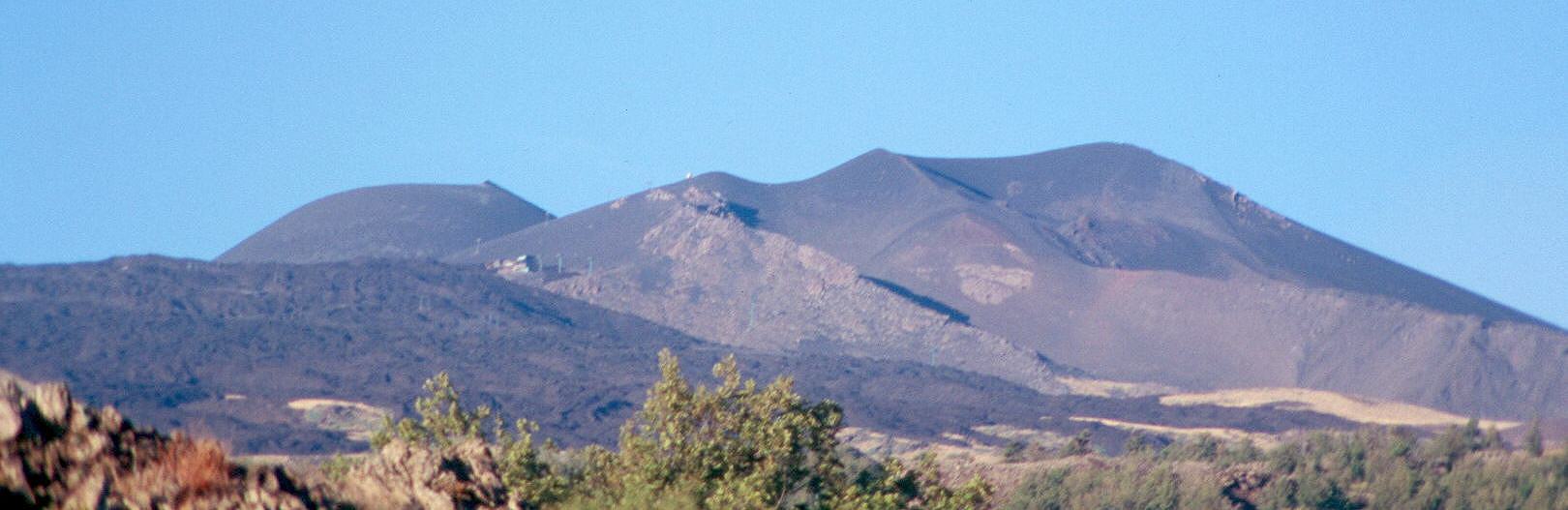 1763. Erupcin que levanta La Montaola (fotografa de 2001)