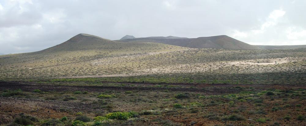 Alineacin de Montaa Chica-Pico Colorado