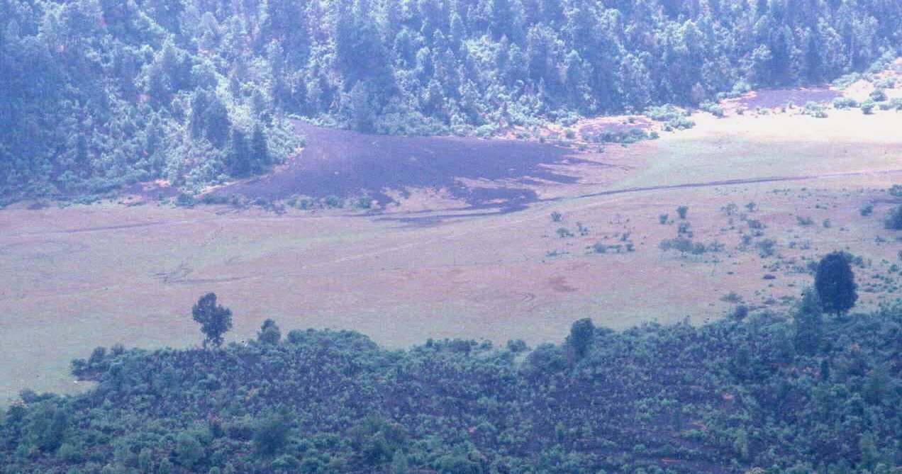 Abanico aluvial generado por arrastre de cenizas.
