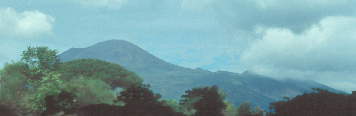 Cono y caldera del Atrio del Cavallo