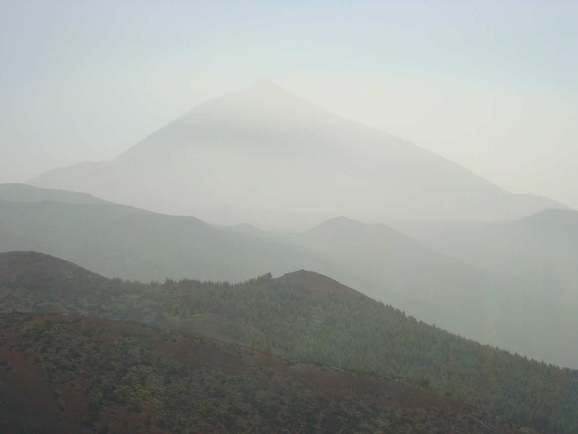 Calima en la cumbre