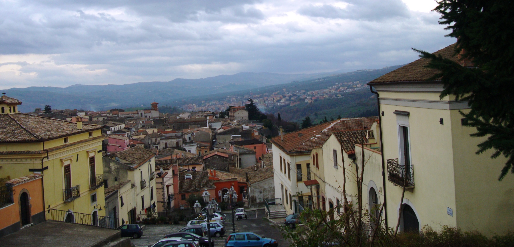La ciudad de Melfi ha sido afectada por sismos importantes.
