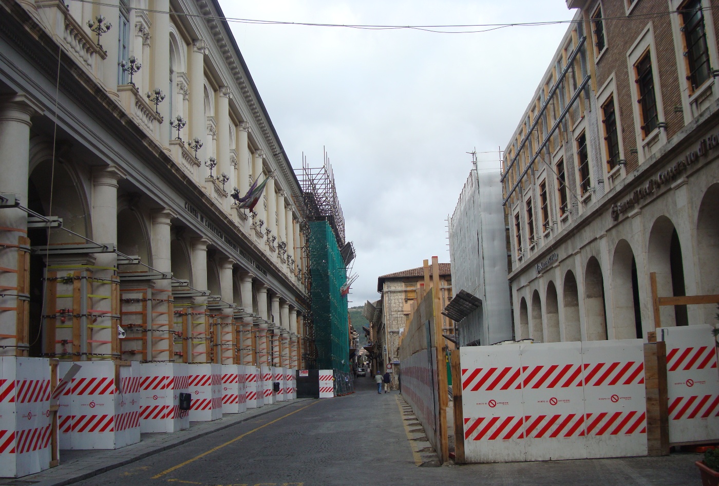 Tareas de reconstruccin en el centro histrico