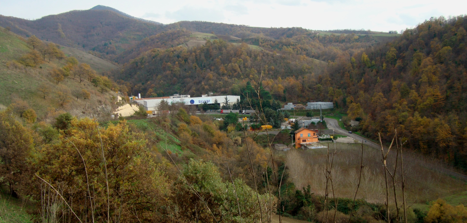 Surgencia de Gaudianello. Planta embotelladora